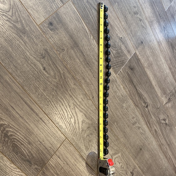 Black beaded necklace - Picture 2 of 2